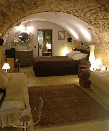 La Villageoise, Chambre Troglodyte Pitoresque Au Coeur Du Village Rognes 客房 照片