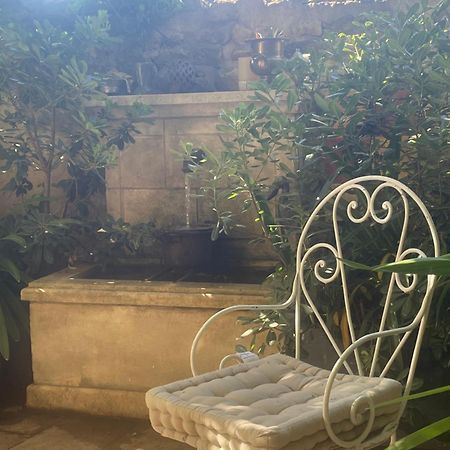La Villageoise, Chambre Troglodyte Pitoresque Au Coeur Du Village Rognes 外观 照片
