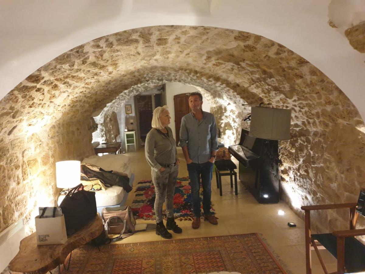 La Villageoise, Chambre Troglodyte Pitoresque Au Coeur Du Village Rognes 外观 照片