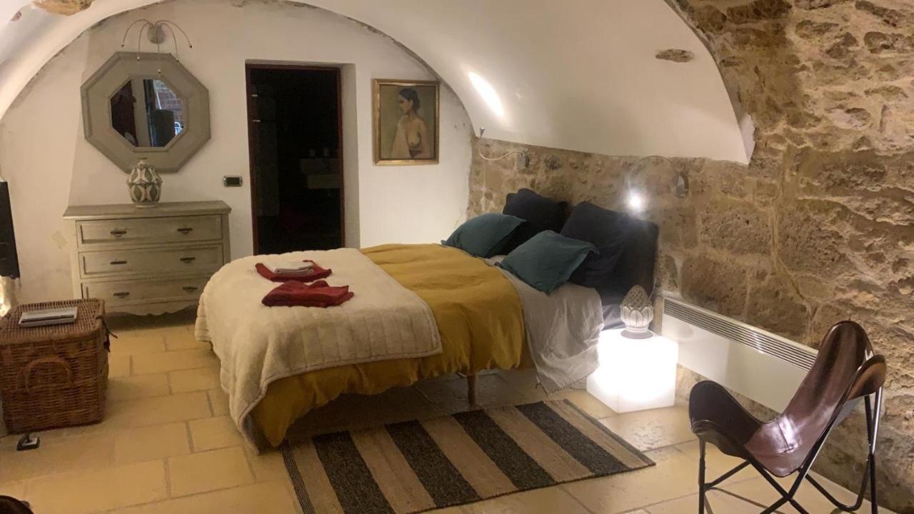 La Villageoise, Chambre Troglodyte Pitoresque Au Coeur Du Village Rognes 外观 照片
