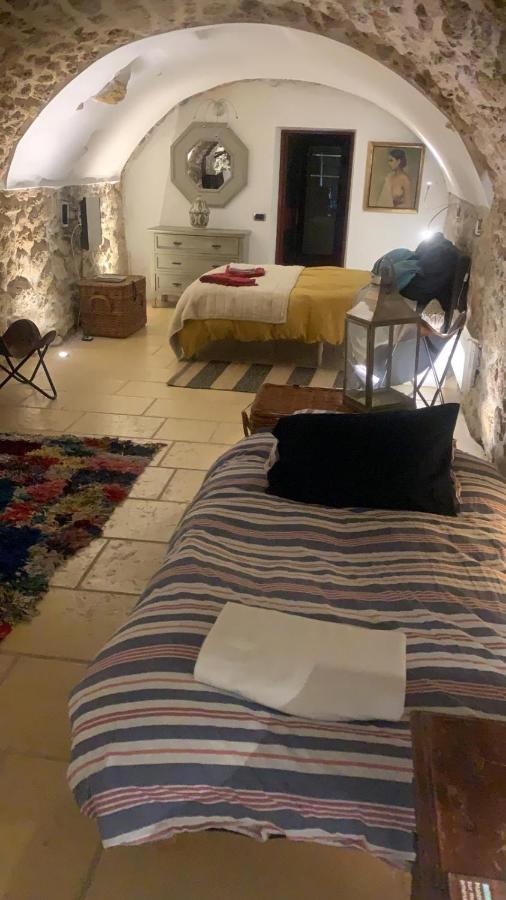 La Villageoise, Chambre Troglodyte Pitoresque Au Coeur Du Village Rognes 外观 照片