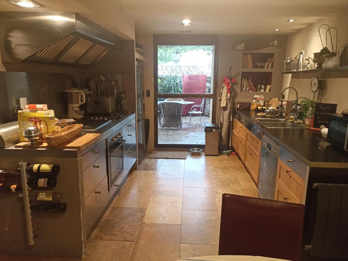 La Villageoise, Chambre Troglodyte Pitoresque Au Coeur Du Village Rognes 外观 照片