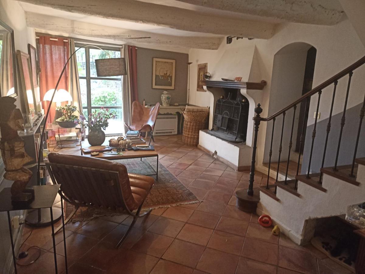 La Villageoise, Chambre Troglodyte Pitoresque Au Coeur Du Village Rognes 外观 照片